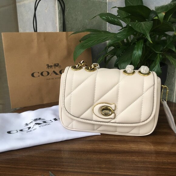 NEW COACH quilted pillow Madison leather shoulder crossbody bag in white - Picture 1 of 10